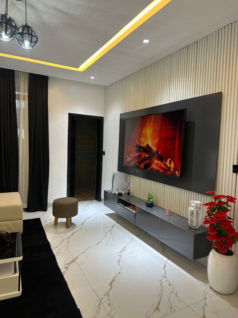 2 bedroom flat